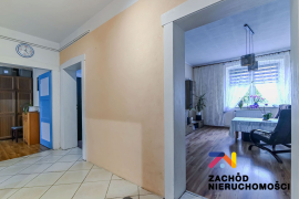 Bezczynszowe mieszkanie w centrum z działką